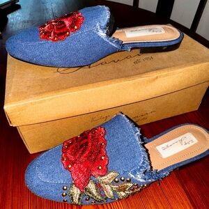 Chic Denim Mules with Red Floral Embroidery